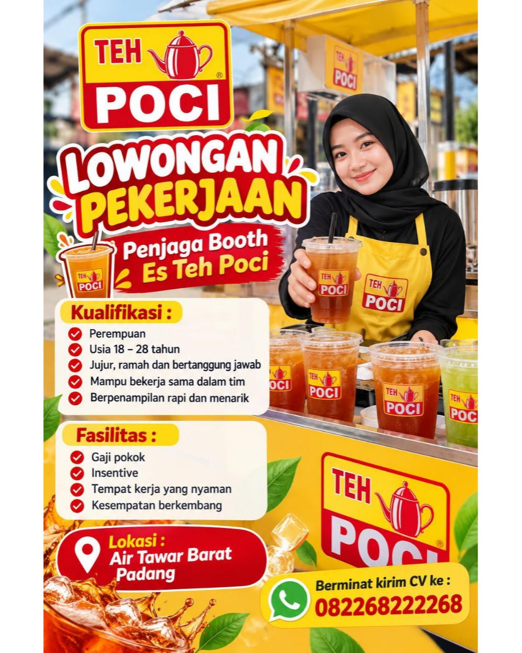 karyawati penjaga booth ES TEH POCI